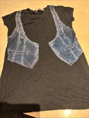 Women's Black Graphic Tee with Blue Vest Print